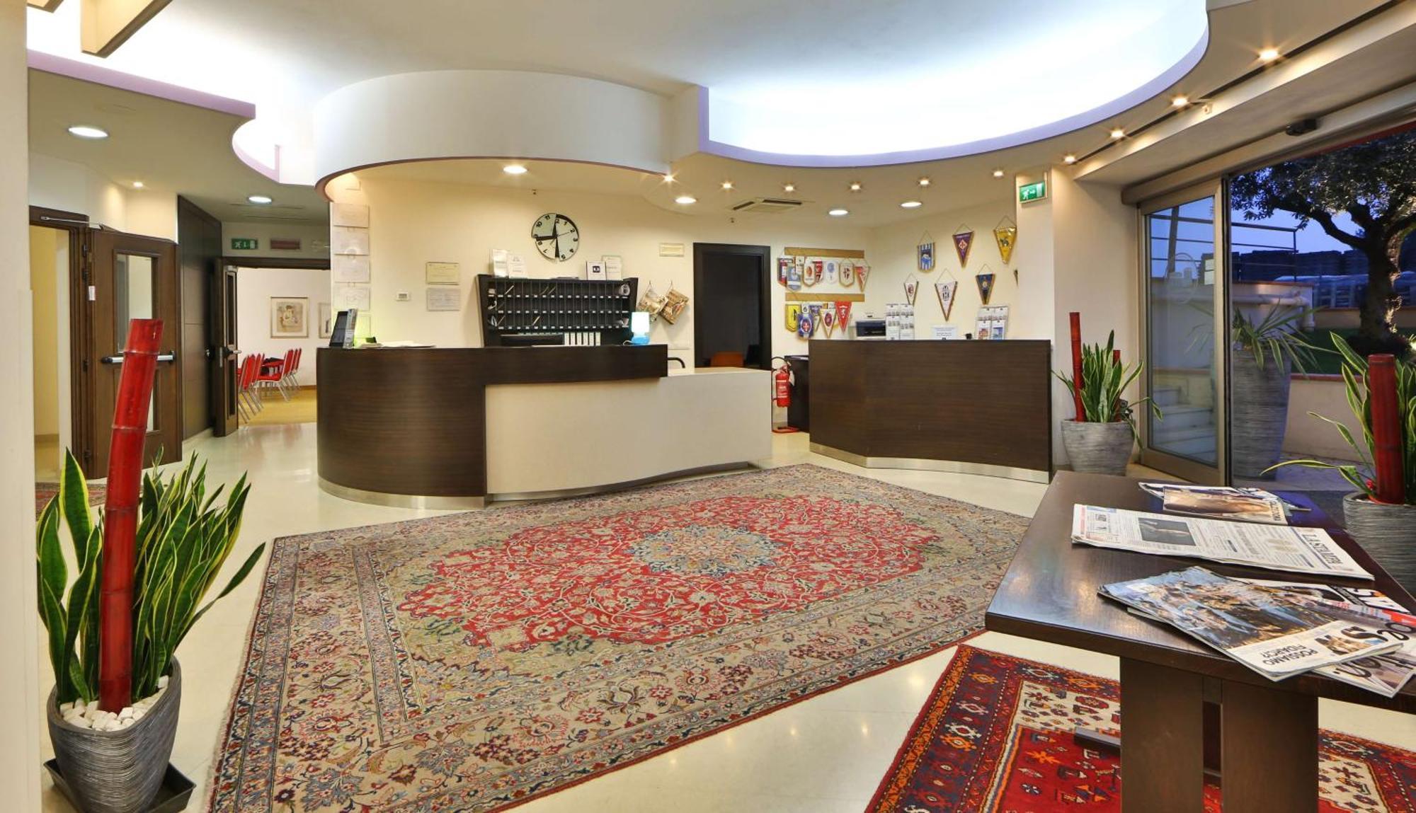 Best Western Cesena Hotel Екстер'єр фото