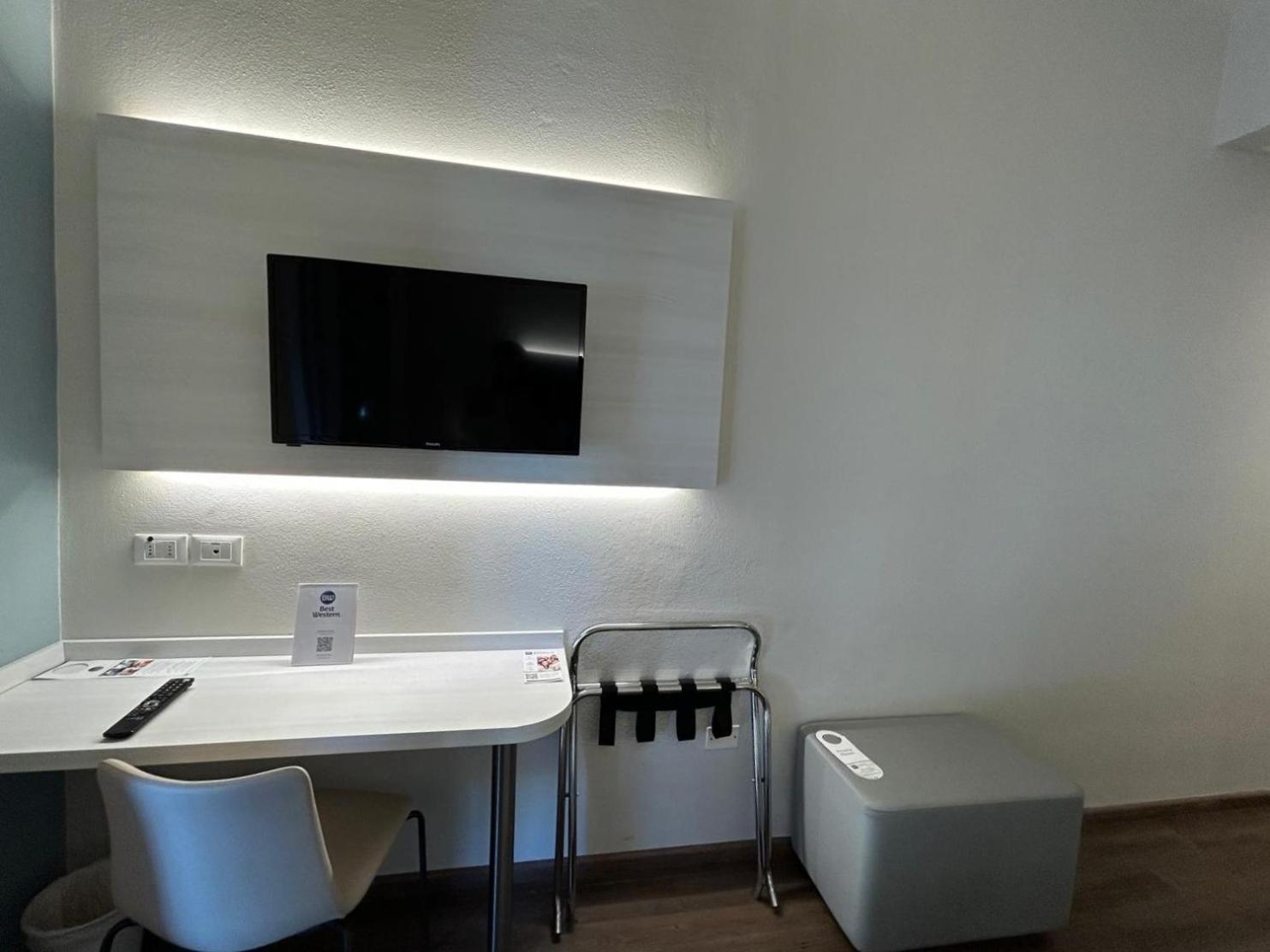 Best Western Cesena Hotel Екстер'єр фото
