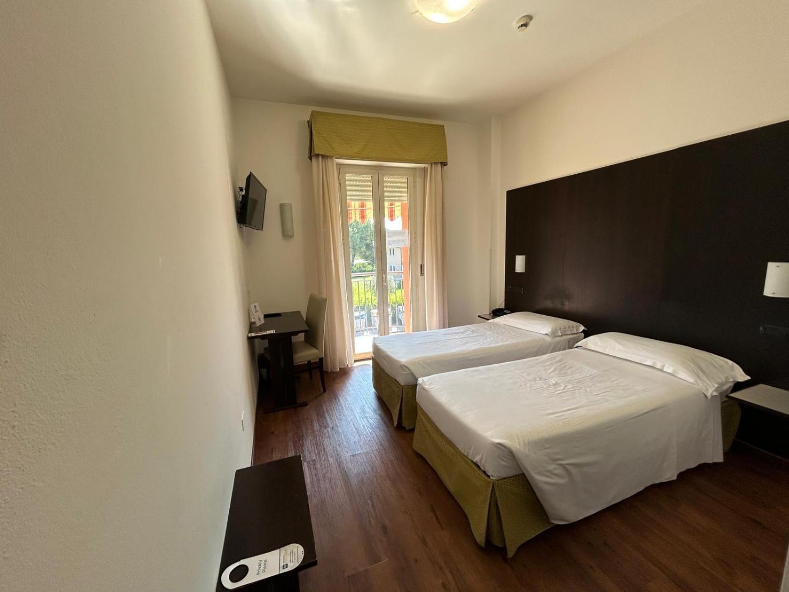 Best Western Cesena Hotel Екстер'єр фото